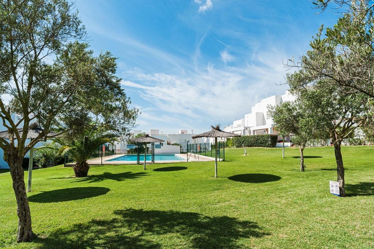 Duplex Tejar D Piscinas Y Familias Apartman Conil de la Frontera Kültér fotó